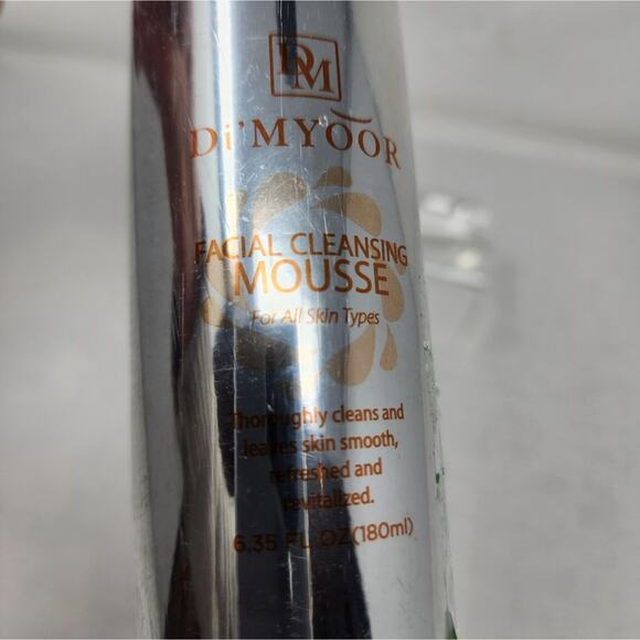 Facial Foam Cleasing Mousse for All Skin Types Gentle Cleanser New Sealed Pkg - Picture 2 of 8